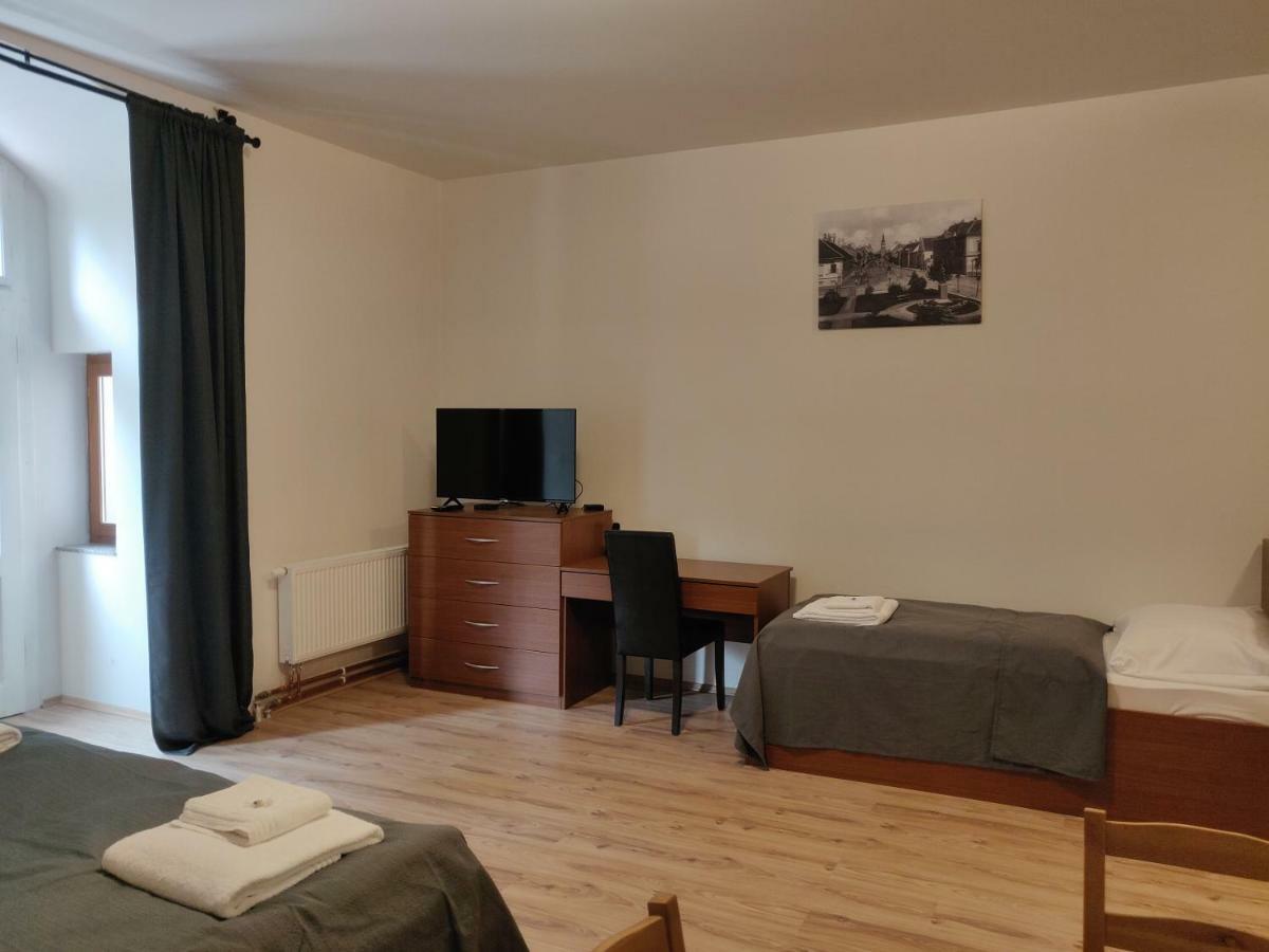 Penzion Sessler *** Trnava Bagian luar foto